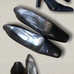 Joan & David Black Pumps 3” Block heel Size 10M